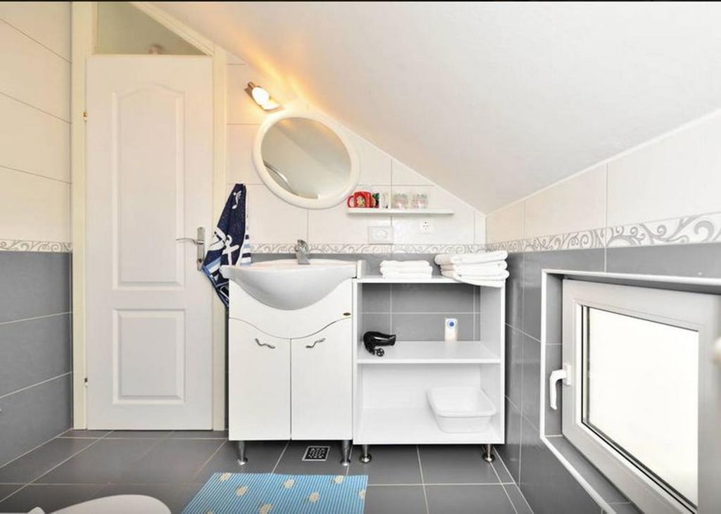 Apartments Sanda 2 Promajna Værelse billede